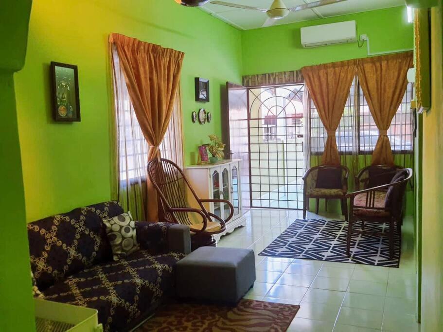Syukur Homestay Ipoh Exterior foto